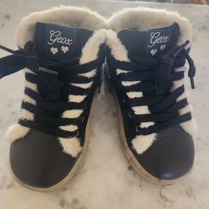 GUC Geox toddler girl warm booties